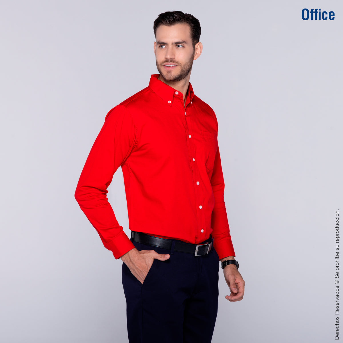 Camisa Roja Con Pantalon Azul Outfit Pantalon Beige Camisa Roja