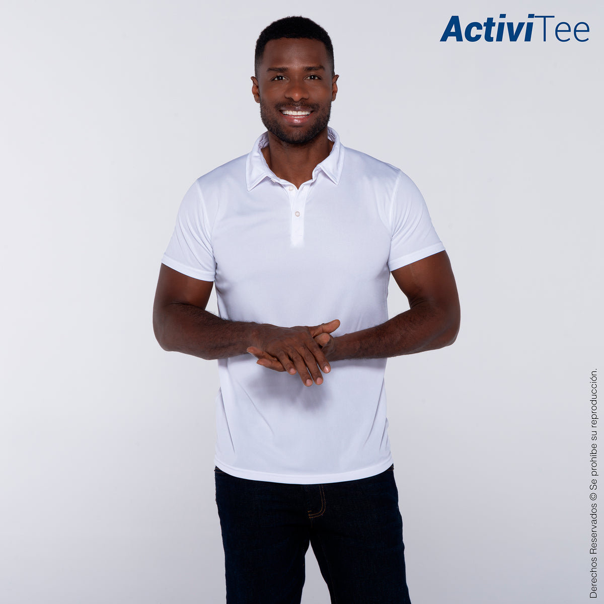 Playera Tipo Polo Manga Corta para Caballero · 100% Poliéster · Color Blanco