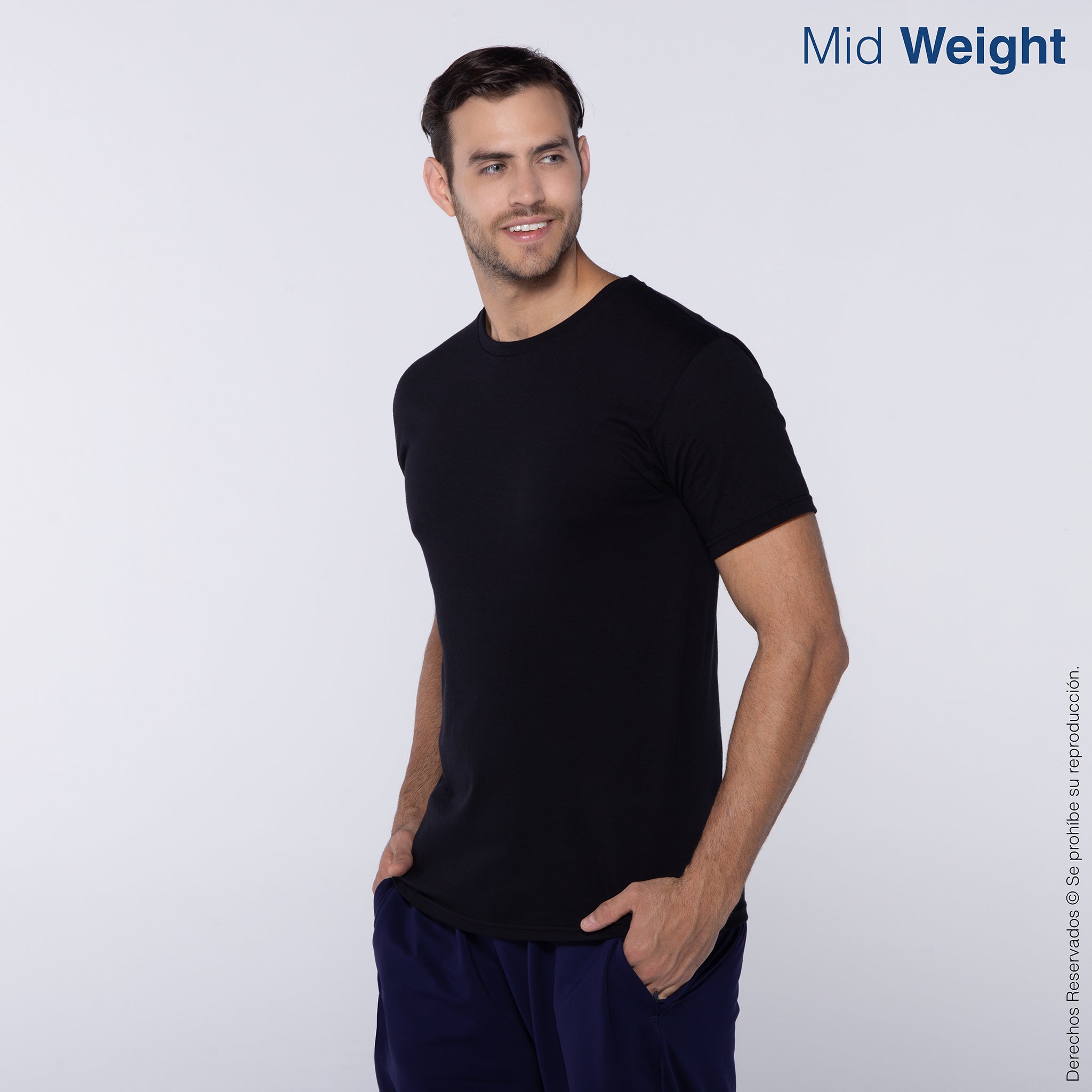 Yazbek Playera Negra Unisex Playera Negra Yazbek Caballero Frente